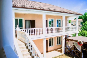 Guest house Admiral